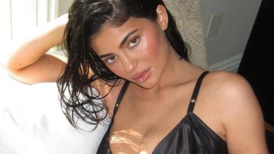 Kylie Jenner shows off sexy vampire style with new lingerie photos