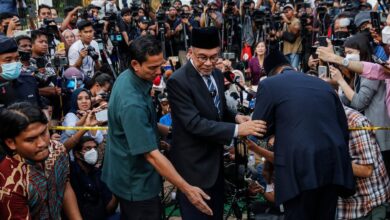Anwar Ibrahim appointed Prime Minister in Malaysia but political instability continues