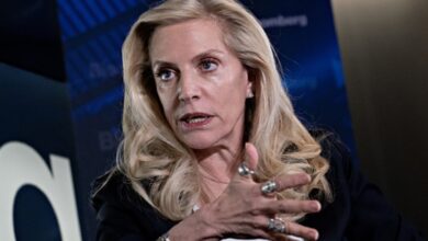 Fed Vice Chairman Brainard says it may be appropriate 'soon' to move to slower rate hikes