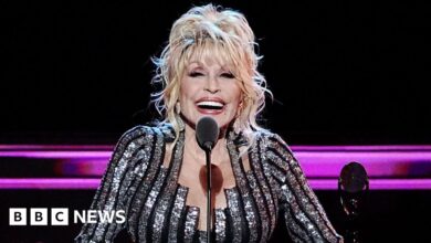 Country music star Dolly Parton receives $100 million prize from Amazon founder Jeff Bezos