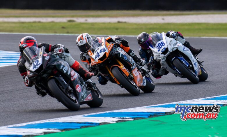 Bramich wins tight trilogy to win ASBK SS Race Two