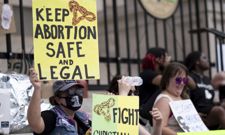 Georgia's highest court restores abortion ban after 6 weeks : NPR