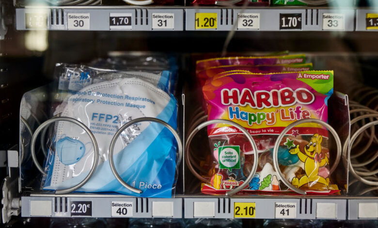 Man gets candy reward for returning $4.8 million check to Haribo