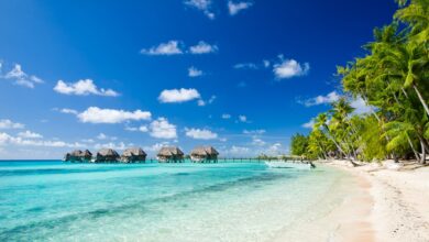 Return flights to Tahiti from the West Coast start at $600
