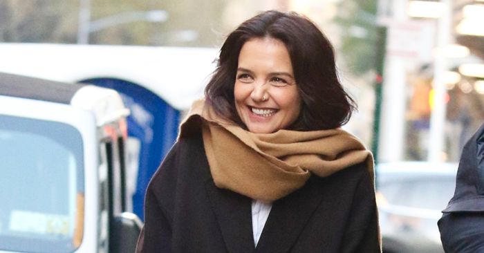 Katie Holmes wears the winter accessories everyone needs
