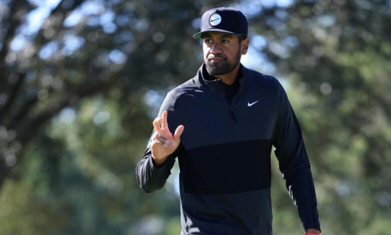 Houston Open 2022 standings, scores: Tony Finau maintains lead through tough conditions in Round 3