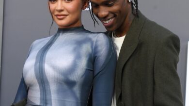 Kylie Jenner shares a glimpse of her baby boy and Travis Scott