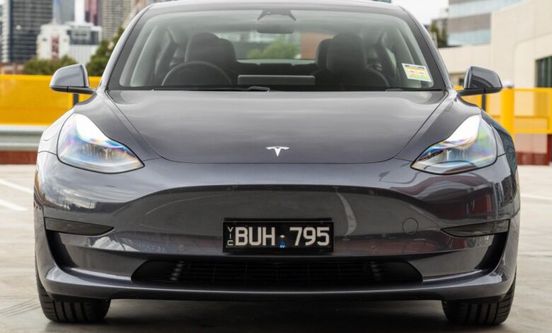 Tesla demonstrates fully self-driving technology to US regulator - report