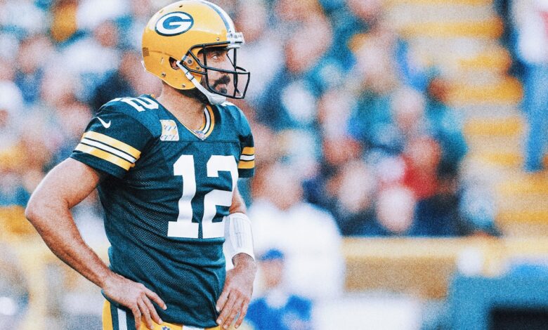 NFL Week 17 Odds: Aaron Rodgers, 7-8 Packers are favored over 12-3 Vikings