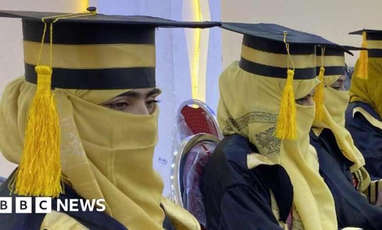 Afghanistan: Taliban ban women from universities amid condemnation