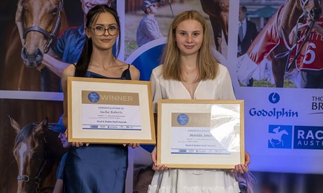 Open nominations for the 2023 Student and Stable Employee Awards