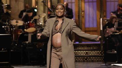 Keke Palmer announces pregnancy on 'Saturday Night Live'
