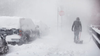Iowa sports reporter goes viral after covering the blizzard live: