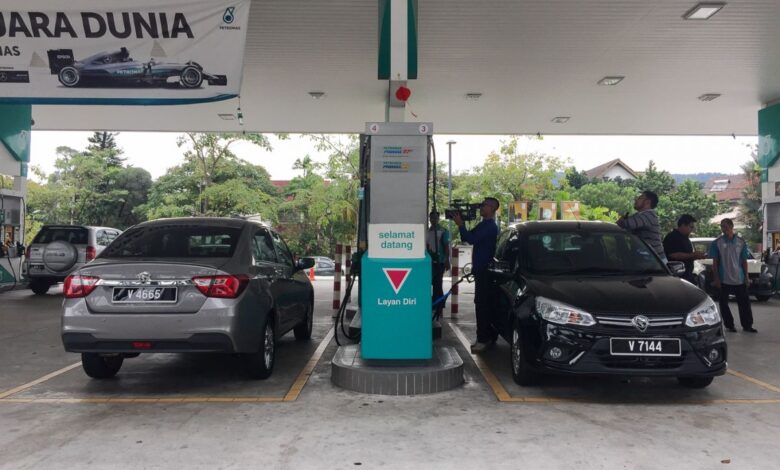 Petrol subsidy ikut cc kenderaan bakal dilaksana, guna data dari JPJ - mention KPDN