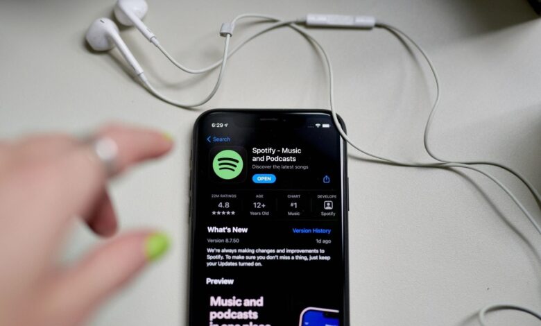 FREE Spotify Deals!  Get a subscription for 3 months for Rs.  0;  Offer ends today