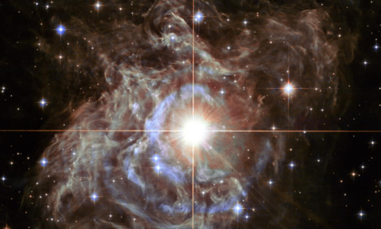 NASA's Hubble Space Telescope says Happy Holidays, RS Puppis . festive audio release