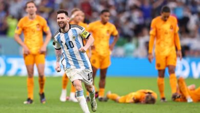Lionel Messi saves Argentina against the Netherlands