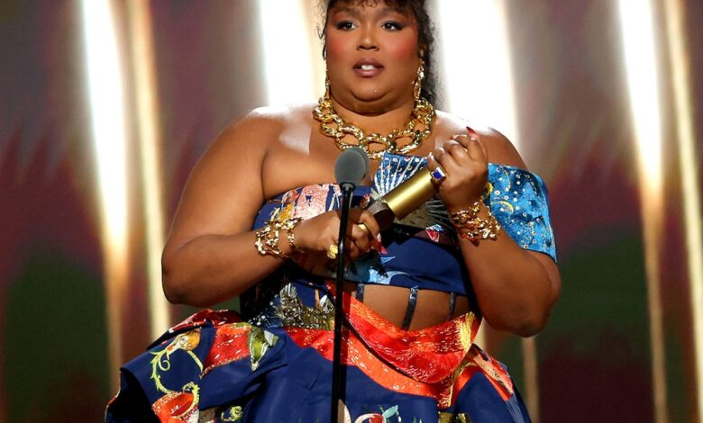 Lizzo's bold style statement is as good as hell at everyone's choice