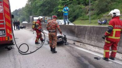 Five superbikes collided on the Kuala Lumpur - Karak highway at KM26.5 heading to KL, causing a traffic jam of 8.5 km