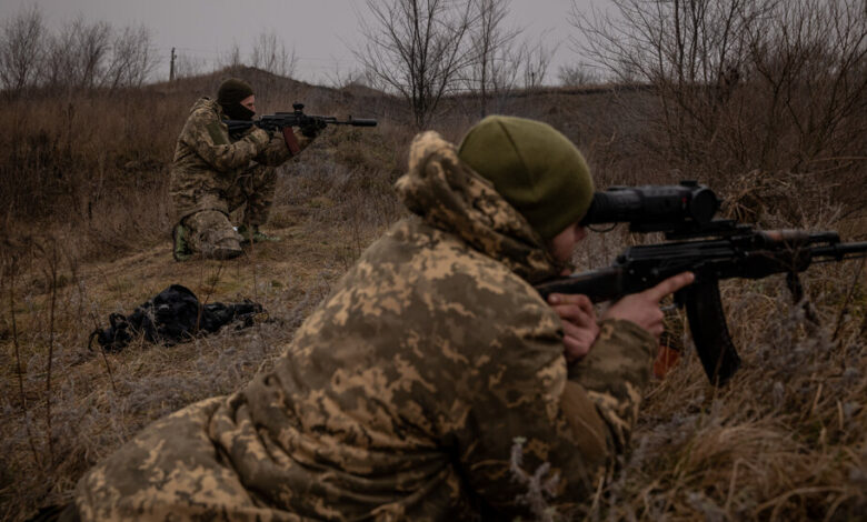 Russian military reinforcements signal a new major offensive, Ukraine says