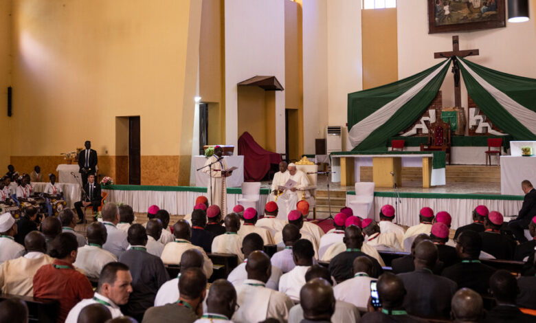 Pope Francis calls for peace in South Sudan during his visit