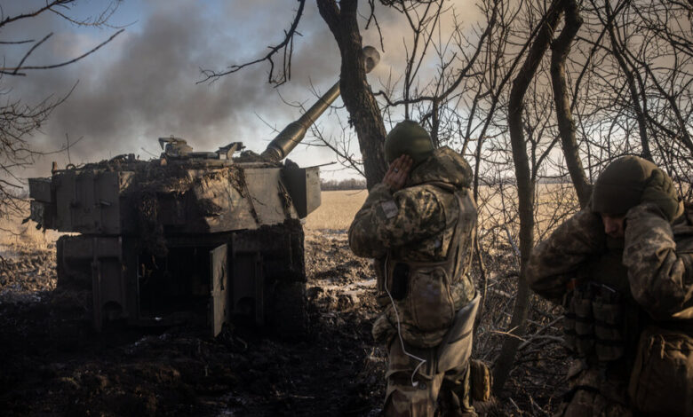 Russia steps up to capture Ukrainian town near important supply line