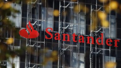 Santander raises profit target to 15-17%, pays 50% in 3-year strategy