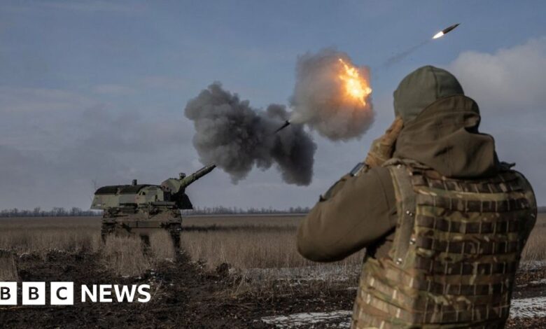 Ukraine prepares for new Russian offensive at the end of February
