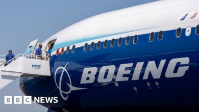 Boeing: Plane maker plans to cut 2,000 office jobs this year