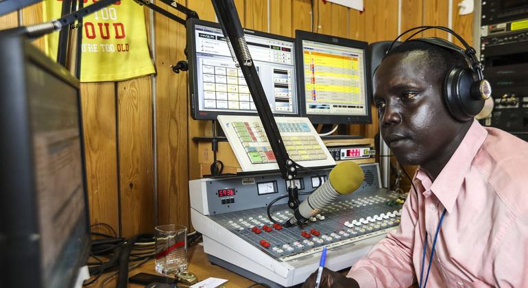 World Radio Day celebrates a 'unique instrument of peace'