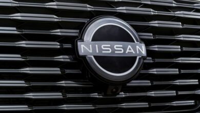 Nissan revises EV, hybrid attack plan