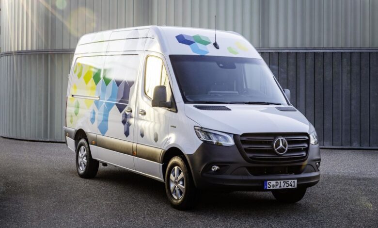Revealed Mercedes-Benz eSprinter 2024 electric van, cabin-chassis