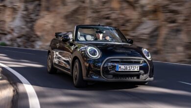 Mini is making the only convertible EV you can buy today