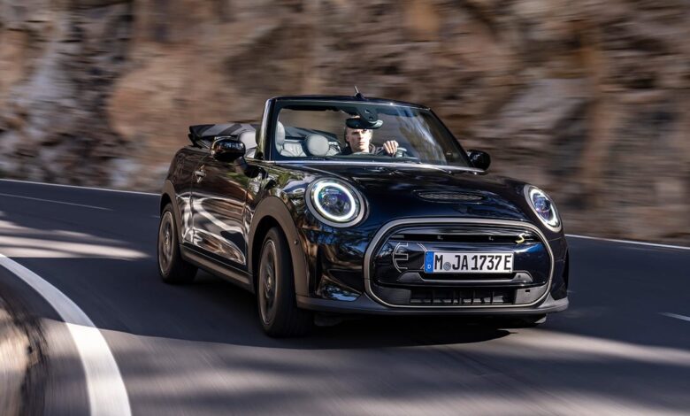 Mini is making the only convertible EV you can buy today