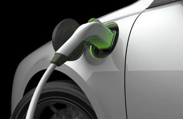 Government not considering more incentives for electrification, to start using electric vehicles, including hybrids, for its fleet