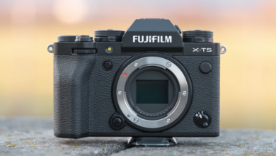 Fujifilm X-T5 . Mirrorless Camera Review