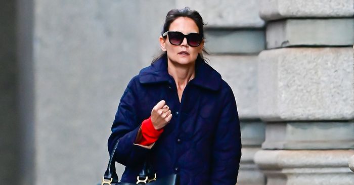 Katie Holmes wears one of the biggest bag trends of 2023