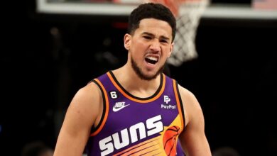 Devin Booker's return energizes the Suns for their third win in a row