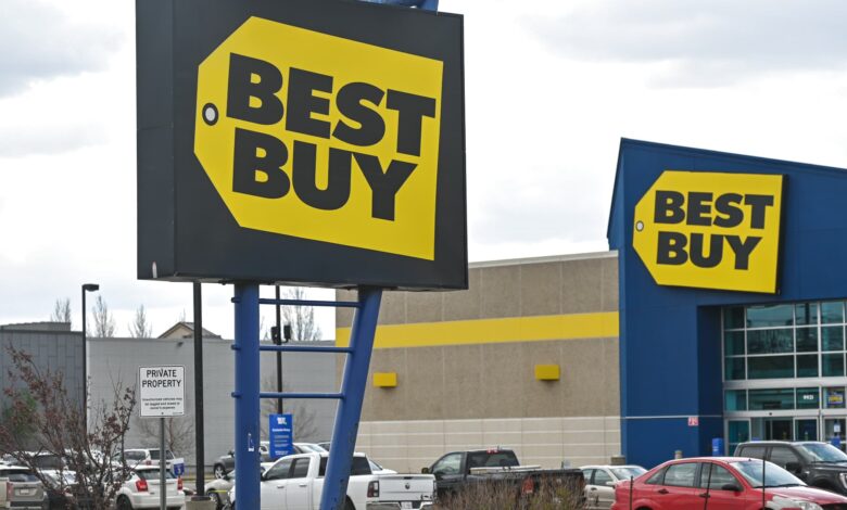Best Buy lays off hundreds of store employees as shopping trends change