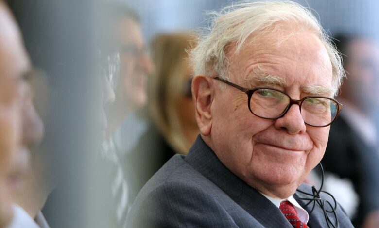 Japanese traders rise as Warren Buffett says he plans to buy more