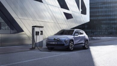 Hyundai Kona Electric, Ram 1500 REV details, Walmart charging network: Reversed week