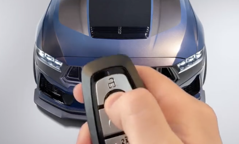Make your neighbors hate you with the Ford Mustang 2024 Remote Rev