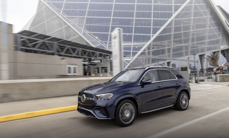 2024 Mercedes-Benz GLE 450e 4Matic does PHEV the right way