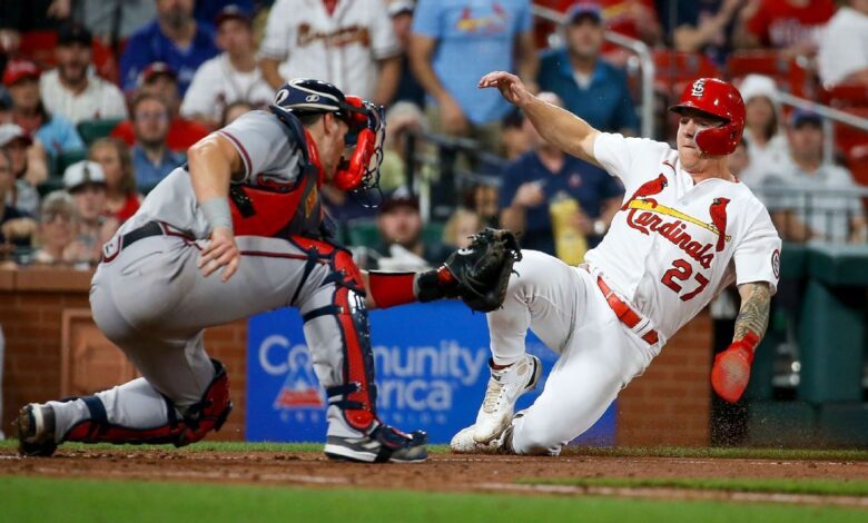 Cardinals' Tyler O'Neill defends the effort, but Oliver Marmol reiterates criticism