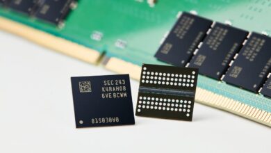 Samsung begins mass production of cutting-edge 12nm DDR5 DRAM