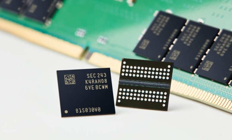 Samsung begins mass production of cutting-edge 12nm DDR5 DRAM