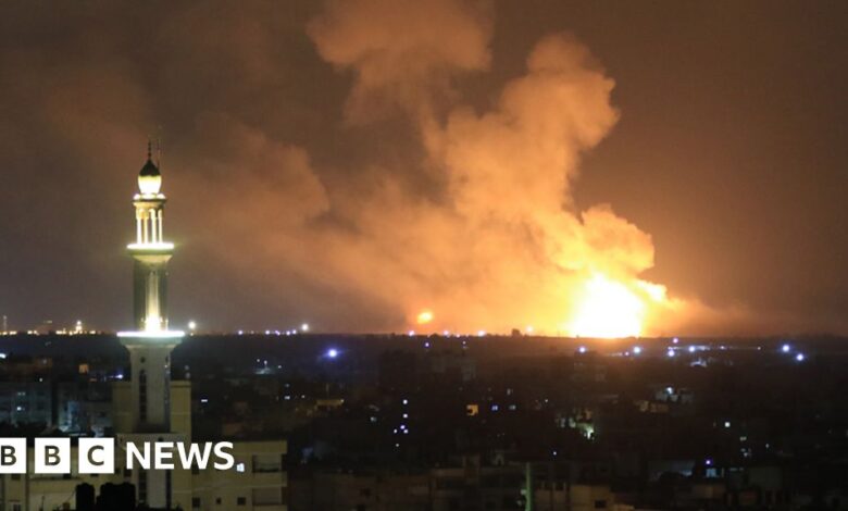 Israeli attacks kill Islamic Jihad commanders in Gaza