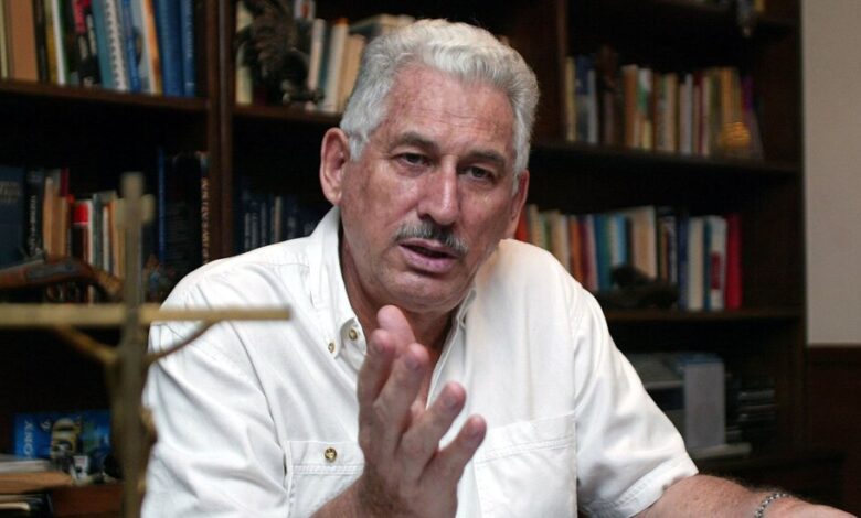Gary Prado Salmón, Che Guevara's Bolivian Captor, Dies at 84