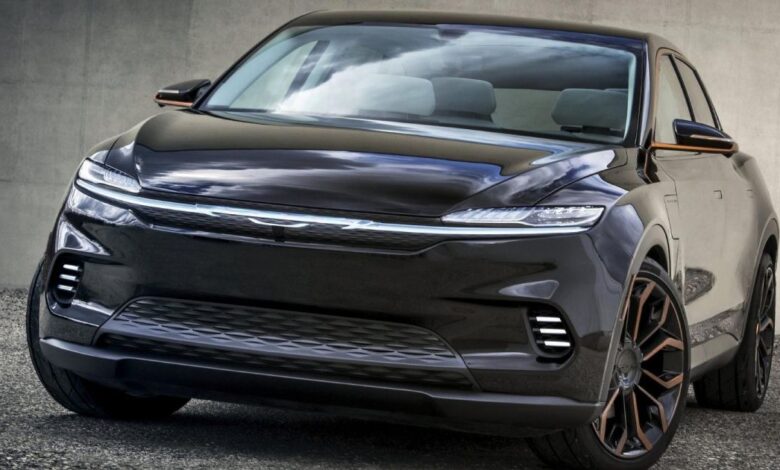 Chrysler returns to the drawing board with electric SUV - report