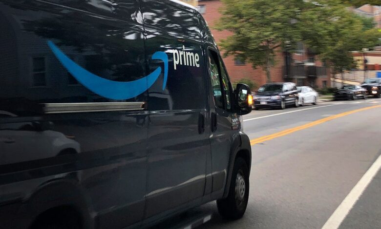 Amazon delivery drivers sue, say they had to pee in bottles